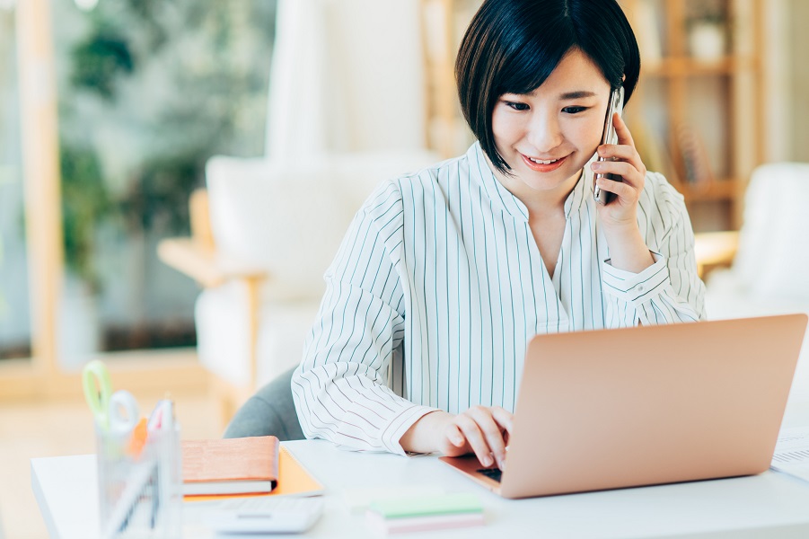 お電話でのお問い合わせ